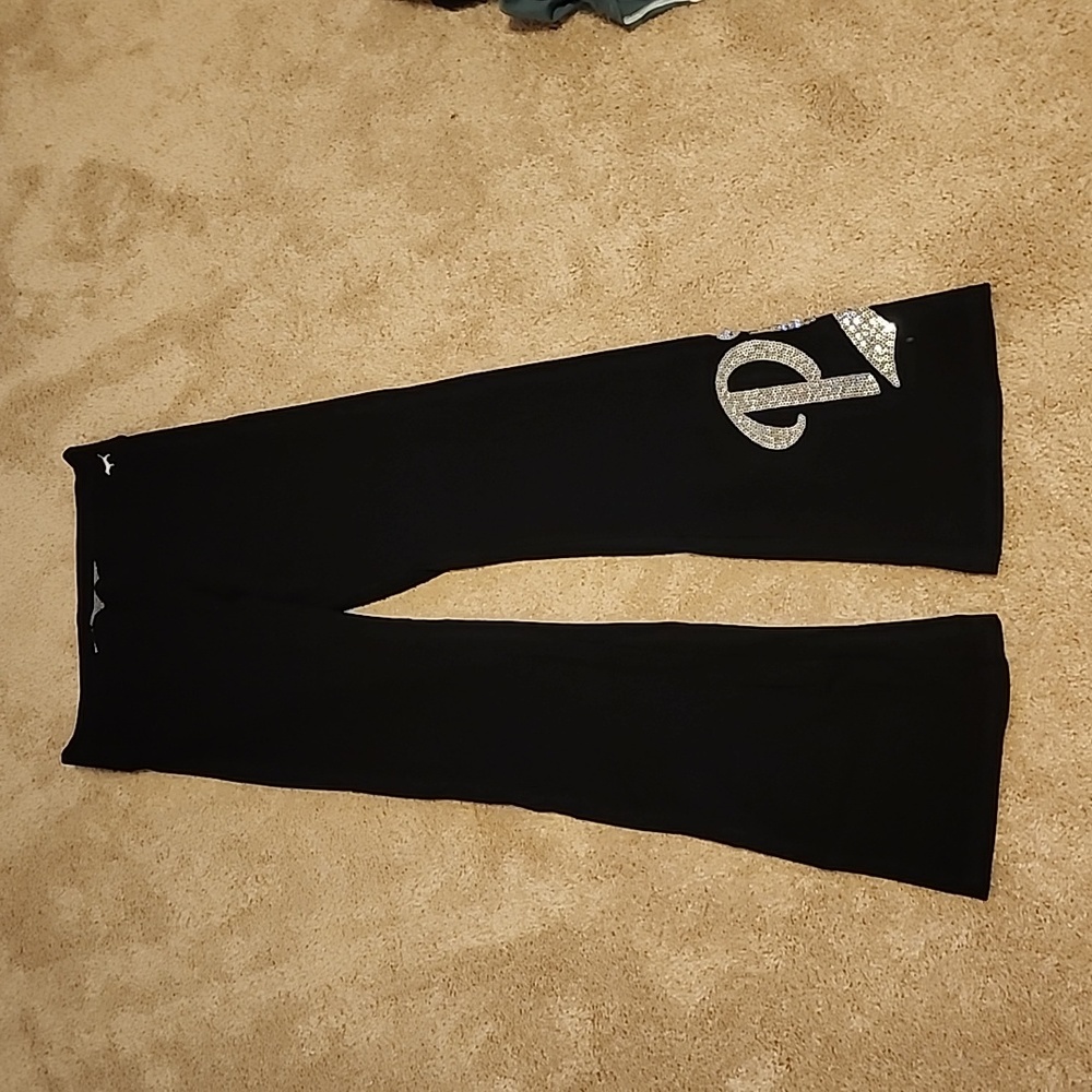 PINK yoga pants